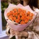 Букет из оранжевых кустовых роз