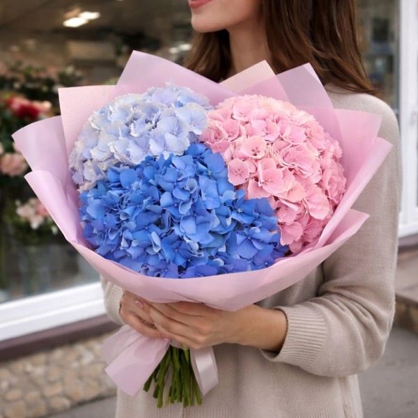 Монобукет из 3 гортензий