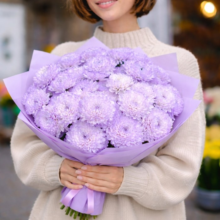 11 лавандовых кустовых хризантем