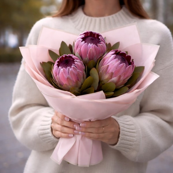 Букет 3 африканские розы протея